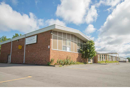 Picture of the front of Crystal Bay School